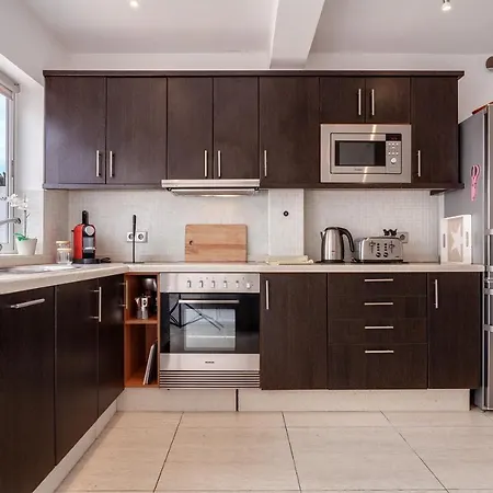 Luxury Oceanfront 科拉雷侯