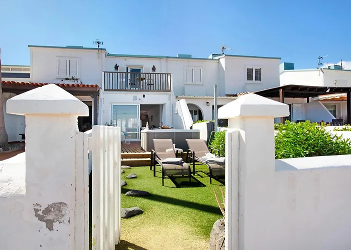 וילה Luxury Oceanfront *